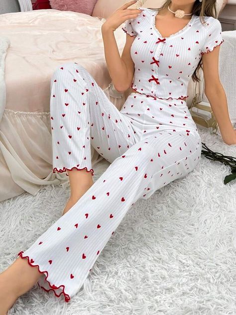 Ladies' Heart Pattern Printed Short Sleeve Pant Pajamas Set White Set | SHEIN USA Pijama Shein, Pijama Outfit, Women Nightwear Dresses, Pajamas Dress, Sleepwear Women Pajamas, Pyjama Satin, Shein Brasil, Cute Sleepwear, Cute Pajama Sets