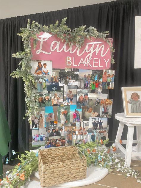 Picture Board Grad Party, Grad Display Table, Senior Board Table Ideas, Photo Wall Collage Grad Party, Graduation Party Display Ideas, Grad Party Boards, Grad Party Awards Display, Senior Graduation Party Ideas Decoration, Barn Graduation Party Ideas