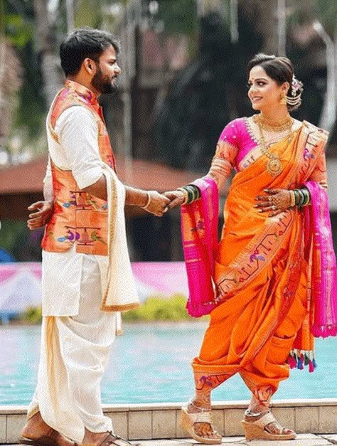 Maharashtrian Mens Wear, Marathi Wedding Look Couple, Marathi Engagement Look For Men, Maharashtrian Groom Outfit Dhoti, Maharashtrian Engagement Look For Couple, Navari Saree Couple Look, Maharashtrian Couple Wedding Look, Marathi Wedding Couple Dress Combination, Marathi Groom Outfit