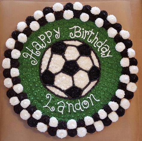 Soccer Ball Cookie Cake Soccer Cookie Cake, Soccer Ball Cookies Decorated, Soccer Ball Cookie Template, Soccer Cookie Cake Ideas, How To Make A Soccer Ball Cake, Soccer Ball Birthday Cake, Soccer Cakes, Soccer Cookies, Cake Tart