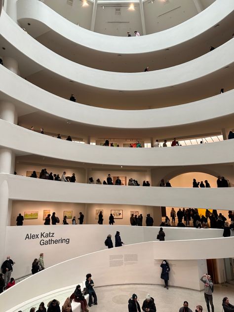 guggenheim, museum, new york, new york museums, art, artwork, paintings, famous art, gallery, gallery art Gagosian Gallery New York, Best Art Gallery In The World, Museums New York, New York Art Gallery, New York Art Museum, Nyc Art Gallery, Museum Of Modern Art Nyc, Modern Art Museum Aesthetic, Art Gallery Building