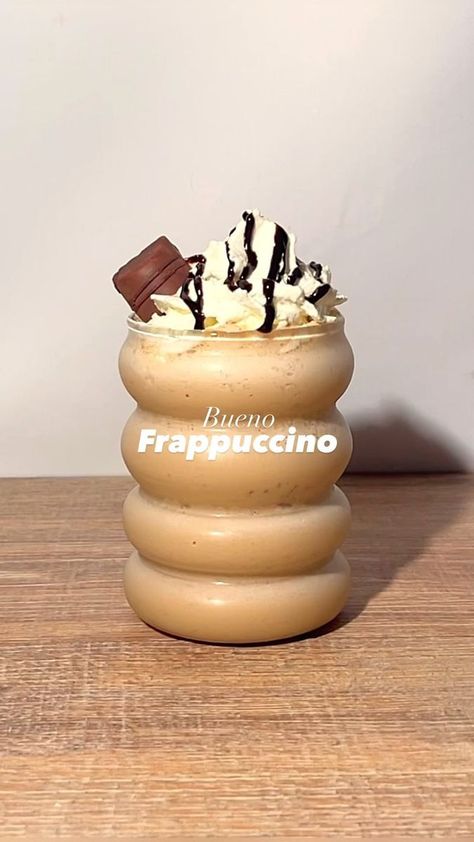 Cereal Milk, Frappuccino Recipe, Blended Drinks, Dairy Drinks, Cold Coffee, Coffee Roasters, Frappe, Christmas Drinks, Cold Brew