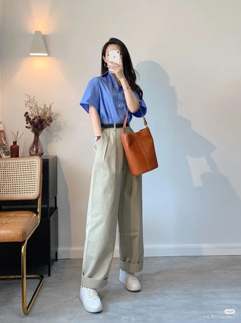 Semi Formal Outfits For Women, Korean Fits, Semi Formal Outfits, Mha Oc, Girl Korean, Everyday Pants, Business Casual Outfits For Women, Korea Style, Outfits For Women