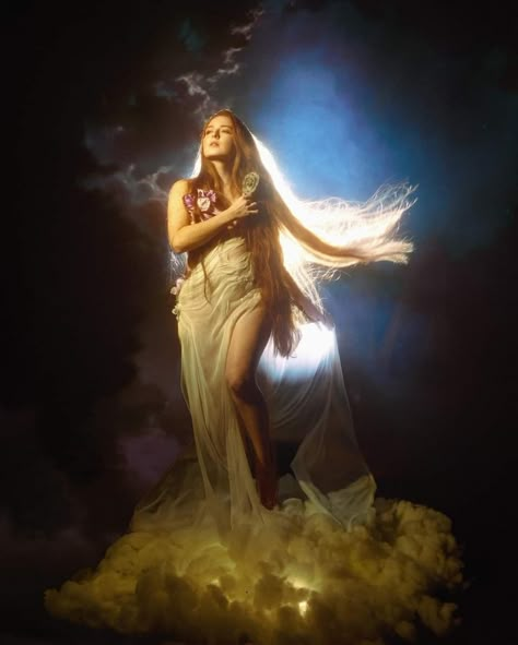 Angelic Photoshoot, Ethereal Photoshoot, Angel Photoshoot, Ethereal Core, Goddess Photoshoot, Maternity Picture Outfits, Future Album, Fairy Goddess, Fairytale Photoshoot