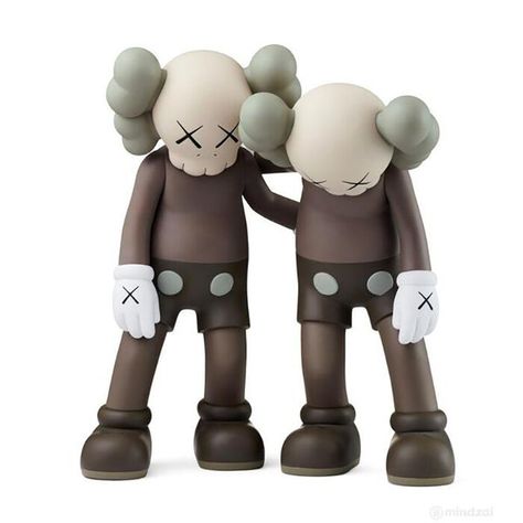 Kaws Toys, Brian Donnelly, Claes Oldenburg, Cool Room Decor, Action Figures Collection, Pop Artist, Street Artists, Popular Culture, Vinyl Figures