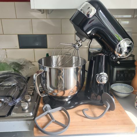 Electric mixer