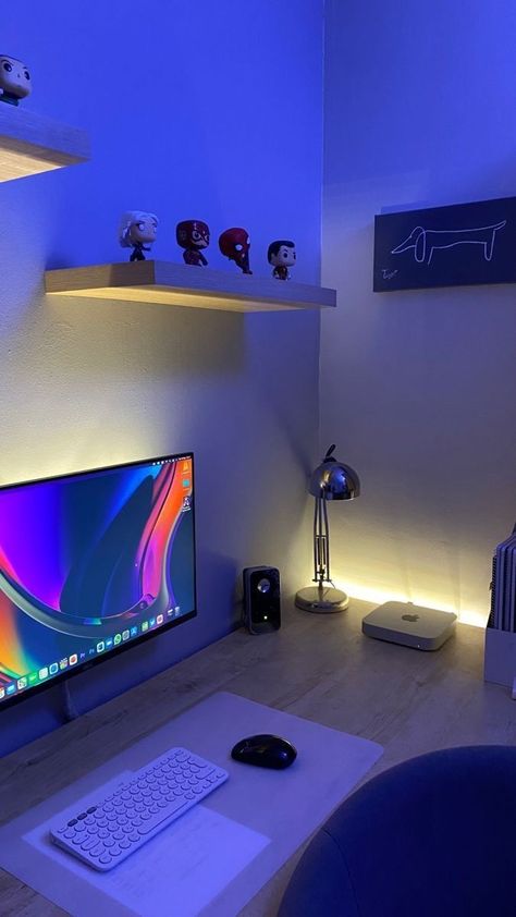 Desk Setup Ideas Bedroom, Office Pc Setup, Study Setup Desk, Small Pc Setup, Mac Mini Desk Setup, Computer Desk Setup Aesthetic, Desk Setup Bedroom, Gamer Boy Bedroom, Mac Mini Setup