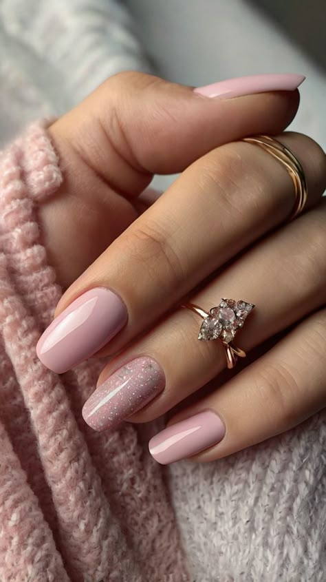 Best Transformations for Nail Art Design 🌟 Pink Mid Length Nails, Dusty Pink Nails Design, Cute Plain Nails, Pale Pink Acrylic Nails, Winter Pink Nails, Pinky Nude Nails, Design Pink Nails, Dusty Pink Nails, Pink Coffin Nails