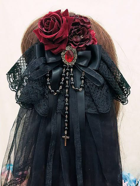 Veil Costume, Bride Veils, Gothic Hair Accessories, Veil Black, Gothic Hair, Flower Bride, Lace Butterfly, Gothic Hairstyles, Gothic Rose