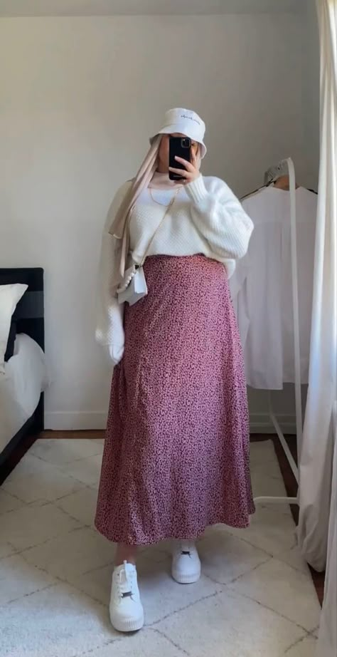 Plus Size Outfits Aesthetic Korean, Basics Wardrobe Essentials Hijabi, Hijabi Plus Size Fashion, Plus Size Hijabi Fashion, Modest Plus Size Fashion Hijab, Mid Size Hijabi Outfits, Plus Size Hijab Outfits, Modest Outfit Plus Size, Plus Size Hijabi Outfits Casual