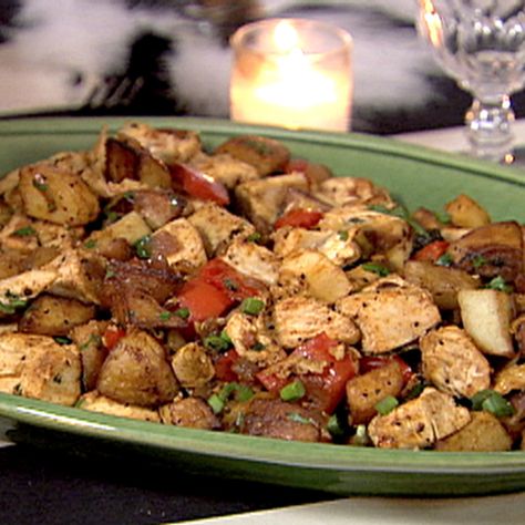 Chicken Hash, Health Meal Plan, Split Chicken Breast, Recipe Website, Hash Recipe, Ina Garten Recipes, Basil Chicken, Cooking 101, Turkey Recipes