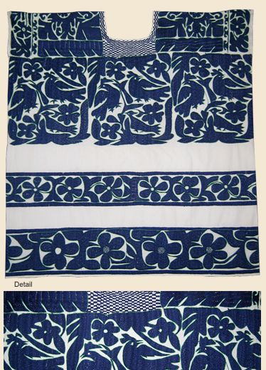 Hacienda Style : MEXICAN TEXTILES Antique Mexican Textiles, Mexican Huipiles, Oaxacan Textiles Oaxacan Textiles, Mexican Textiles Pattern, Mexican Prints, Textile Pattern Texture, Mexican Huipil, Boho Glam Home, Embroidery Mexican, Indigo Pattern, Mexican Fabric