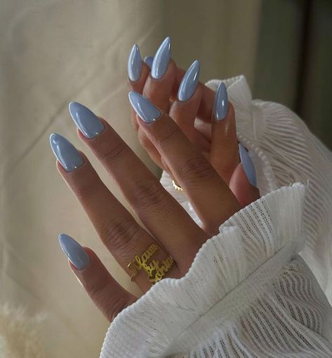 20 Glazed Nail Looks for a Delicious Manicure Light Gray Blue Nails, Baby Blue Glazed Nails, Winter Light Blue Nails, One Color Gel Nails, Silvery Blue Nails, Icy Blue Chrome Nails, Summer Nails Minimal, Blue Glazed Nails, Pretty Nails Blue