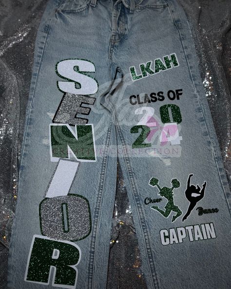 CUSTOM #seniorjeans2024 ! 🎓 Jeans customized by @jaicreativecollection 🎀 —————————— DM or TEXT (313)318-0114 to place an order📲 ✨ —————————— Available in all colors & sizes! ALL customizations available 🔥 —————————— #senior2024 #2024 #seniorszn #classof2027 #jaicreativecollection🎀 #seniorsets #customseniorjeans #seniorjeans #detroitsmallbusiness #cheercaptain #dancecaptain #customizedjeans Senior Festivities, Senior Jeans Ideas High Schools, Hoco Jeans, Senior Painted Jeans, Senior Pants, Senior Year Diy, Senior Year Things, Senior Jeans, Pants Ideas