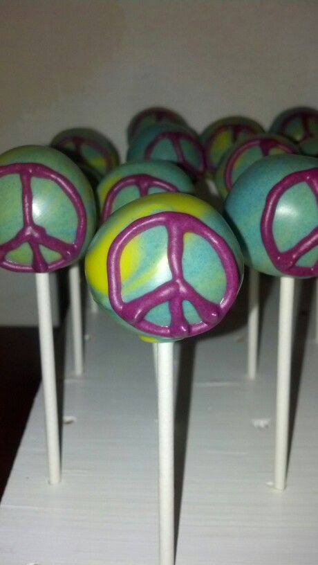 Marble with a peace sign. Peace Sign Pull Apart Cupcakes, Peace Sign Cake, Peace Sign Cake Pops, Peace Sign Birthday Cake, Peace Sign Bedding, Peace Sign, Cake Pops, Cake