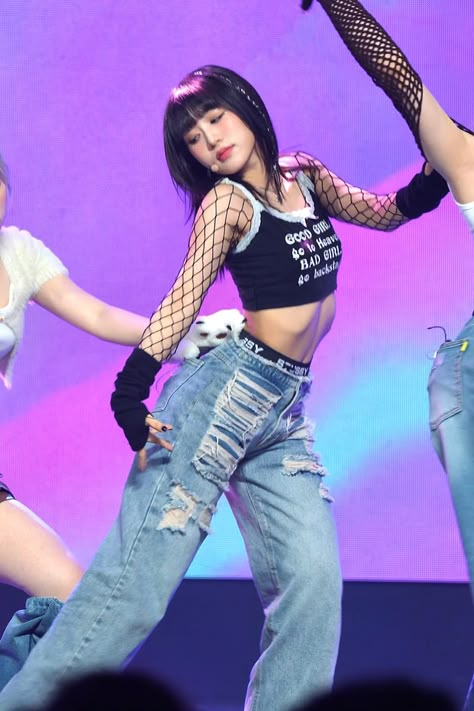 Pop Star Aesthetic Outfit, Pop Star Fashion, K Pop Outfits, Hair Stages, Kpop Concert Outfit, Female Inspiration, Preformance Outfits, Kpop Fashion Outfits, Kpop Outfits