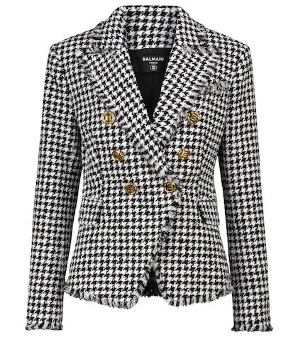 Balmain - Exclusive to Mytheresa – Belted knit blazer | Mytheresa Balmain Tweed, Balmain Jacket, Balmain Clothing, Balmain Blazer, Blazer Women, Paris T Shirt, Future Clothes, Boucle Jacket, Houndstooth Blazer