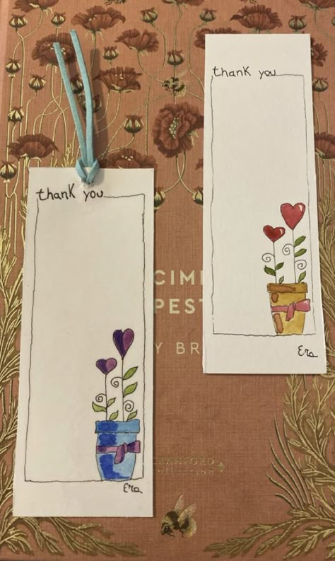 Diy Bookmark Designs, Bookmarks Watercolor Easy, Easy Watercolor Bookmark Ideas, Bookmarks Crochet, Ideas Bookmark, Watercolor Painting Inspiration, Diy Yard Art, Bookmarks Ideas, Bookmark Crochet