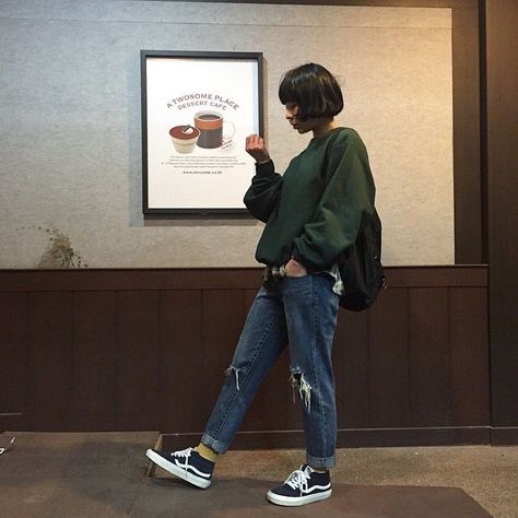 Solo Photo, Girly Drawings, Outfit Jeans, Beautiful Style, Outfit Aesthetic, 가을 패션, Mode Vintage, Looks Style, Mode Inspiration