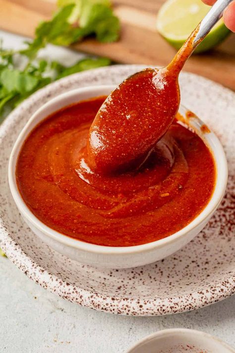 Gluten-Free Enchilada Sauce (Homemade & Easy!) Enchilada Sauce Homemade, Enchiladas Sauce, Ground Turkey Enchiladas, Shredded Beef Enchiladas, Healthy Chicken Enchiladas, Enchilada Sauce Easy, Gluten Free Enchiladas, Gluten Free Brands, Recipes With Enchilada Sauce