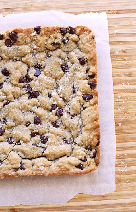 Chocolate Chip Cookie Bars - A Beautiful Mess Chocolate Chip Cookie Bar Recipe, Dairy Free Chocolate Chip Cookies, Small Batch Chocolate Chip Cookies, Chocolate Chip Bars, Chocolate Chip Cookie Bars, A Beautiful Mess, Cookie Bar Recipes, Random Image, No Sugar