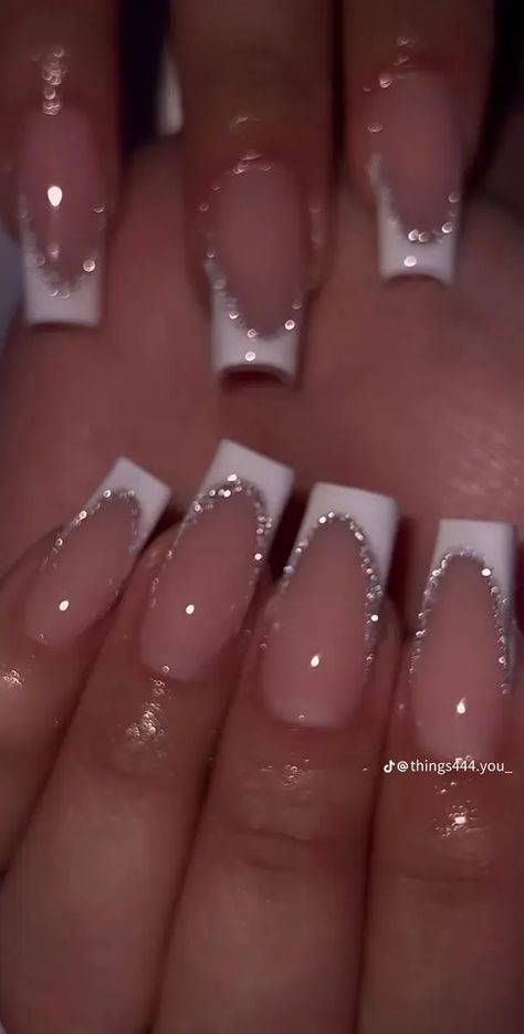 Dance Nails, Hoco Nails, Bee Nails, Unghie Sfumate, Formal Nails, White Glitter Nails, Homecoming Nails Acrylic, Nail Design Inspiration, White French