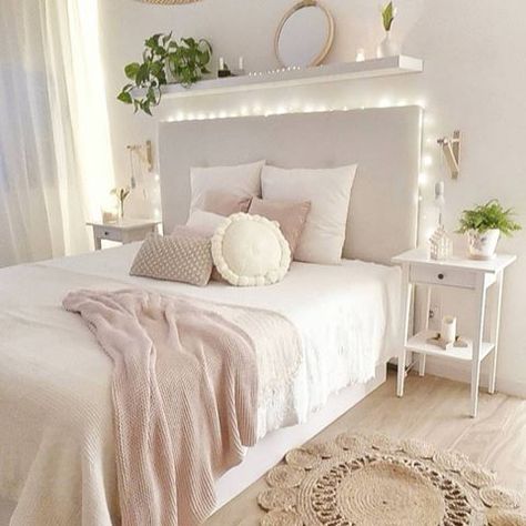 Redecorate Bedroom, Cozy Room Decor, Teen Bedroom Decor, Girl Bedroom Decor, Makeover Ideas, Dream Room Inspiration, Room Makeover Bedroom, Room Makeover Inspiration, Decor Minimalist