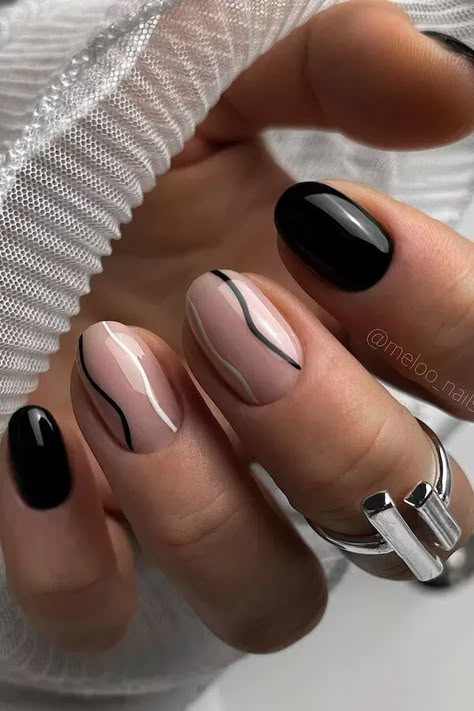 Short Thanksgiving Nails, Nails Inspiration Black, Black Gel Nails, Thanksgiving Nail Designs, Thanksgiving Nail, September Nails, Work Nails, Thanksgiving Nails, Hot Nails