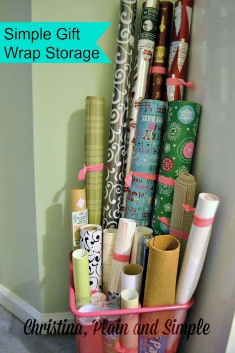 Simple Home Ideas, Bedroom Pantry, Wrapping Paper Holder, Wrap Storage, Life Tricks, Wrapping Paper Organization, Gift Wrap Organization, Gift Wrapping Station, Wrapping Paper Storage