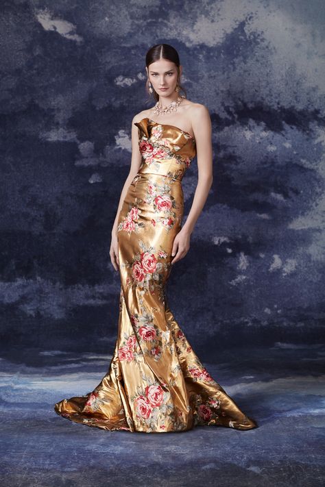 Fall 2020 – Tagged "MFW2020"– Marchesa Marchesa Couture, Rose Print Dress, Marchesa, Gorgeous Gowns, Fashion 2020, Vogue Paris, Gold Dress, Beautiful Gowns, Stunning Dresses