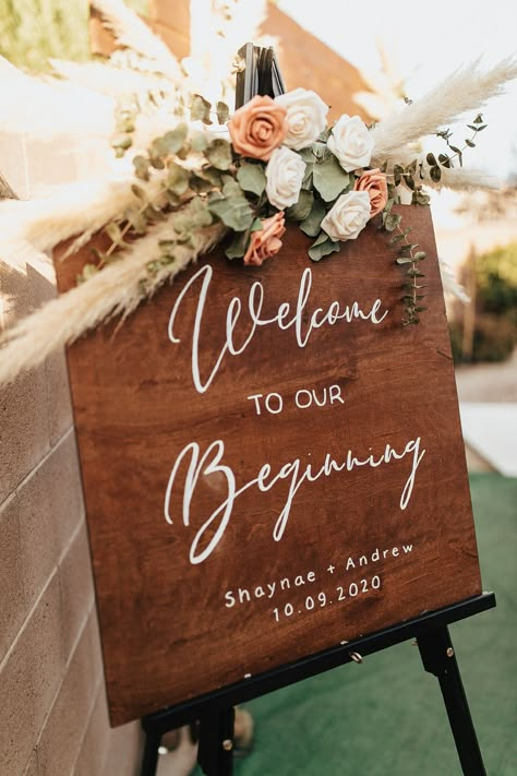 Wedding Signs Frame, Wooden Signage Wedding, Bridal Signs Cute Ideas, Fall Wedding Signs For Reception, June Wedding Decor Ideas, Wooden Wedding Ideas, Wooden Wedding Signage, Sign In Wedding Ideas, Best Wedding Ideas Receptions