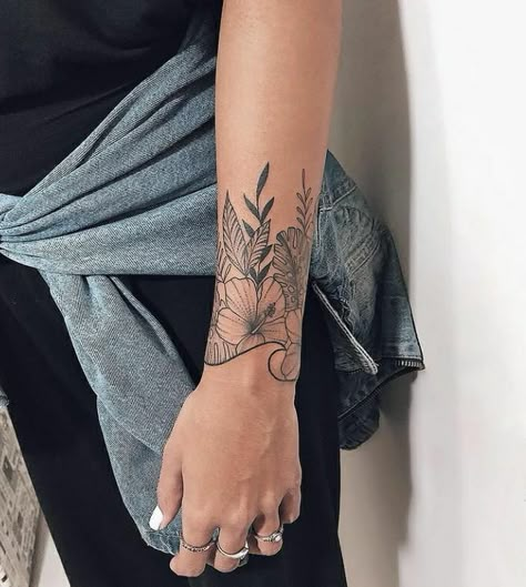 Tropical Compass Tattoo, Beachy Floral Tattoo, Tropical Forearm Tattoo, Waves Tattoos For Women, Ocean Flower Tattoo Half Sleeves, Hawaiian Arm Tattoos For Women, Women’s Sleeve Ideas, Elegant Forearm Tattoos For Women, Hawaiian Plant Tattoo