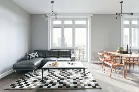 17 Inspiring Living Rooms With Gray Floors - Home Decor Bliss Rooms With Gray Floors, Grey Flooring Living Room, Light Grey Flooring, Gray Floors, Gray Floor, Grey Floor Tiles, Grey Floor, Grey Interior Design, Light Grey Walls