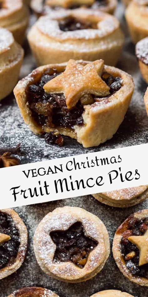 Vegan mince pies - a vegan version of the popular Christmas treat with boozy, easy to make home-made mincemeat and crisp coconut oil pastry. #Christmas #baking #vegan #veganchristmas #veganbaking #festive Vegan Mince Pies, Fruit Mince Pies, Vegan Xmas, Mince Pie Recipe, Vegan Christmas Dinner, Vegan Christmas Cookies, Vegan Holiday Recipes, Vegan Christmas Recipes, Whoopie Pie