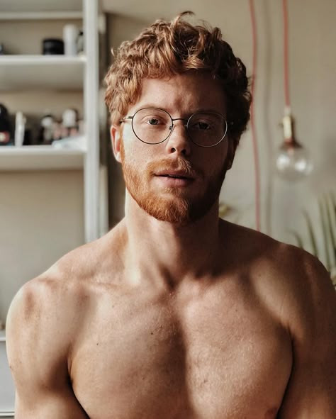 One more of Nicholas Skidmore Ginger Hair Men, Red Hair Men, Redhead Men, Ginger Boy, �얼굴 드로잉, Ginger Beard, Ginger Men, Boys Haircuts, Ginger Hair