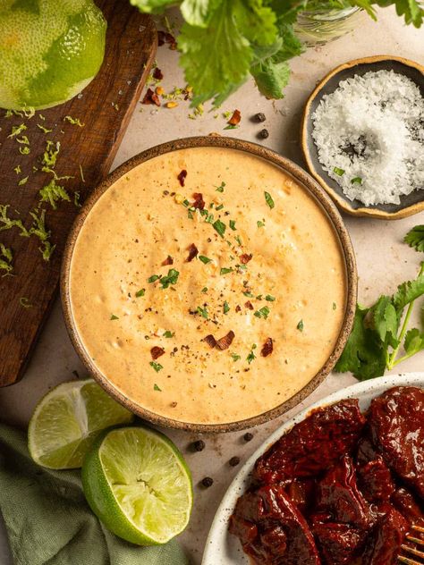 Chipotle Lime Sauce Chipotle Lime Sauce, Sauce For Fries, Honey Chipotle Sauce, Spicy Mayo Recipe, Chipotle Tacos, Low Cholesterol Meals, Lime Aioli, Tacos Chicken, Cholesterol Meals