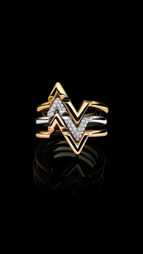 Lv Ring, Louis Vuitton Presents, Fashion Content, Universal Language, Still Life Photographers, Graphic Style, Blog Instagram, Louis Vuitton Official, Fine Jewelry Collection