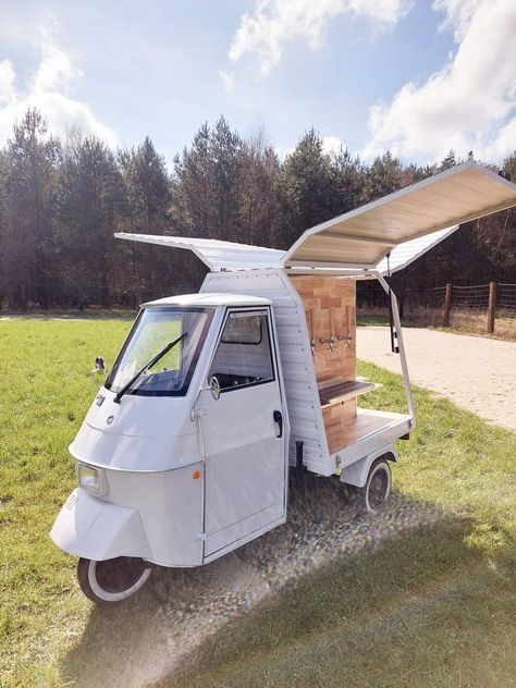 1980 Piaggio Ape P50 With Beverage Chiller and Dispenser - Hemmings.com Piaggio Ape, Vespa Lambretta, Collector Cars, Vintage Car, Classic Car, Vintage Cars, Cars For Sale, Classic Cars, For Sale