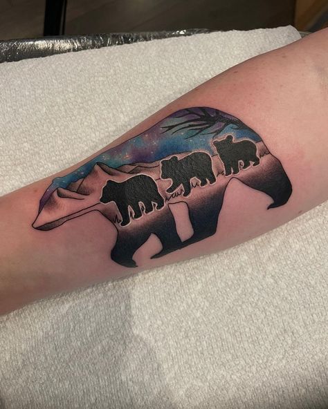 Bear Family Tattoo Mothers, Mama Bear And 3 Cubs Tattoo, Momma Bear Tattoo For Women, 3 Bears Tattoo, Mamma Bear And Cubs Tattoo, Mama Bear Baby Bear Tattoo, Mother Bear Tattoo, Grizzly Bear Tattoos Women, Bear Tattoos Women