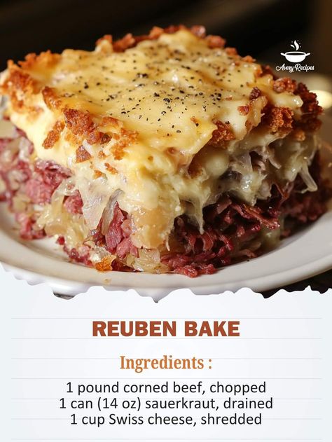 Reuben Bake Recipe, Bake Savory, Reuben Bake, Reuben Casserole, Beef Tip Recipes, Alfredo Sauce Recipe Homemade, Keto Sides, Easy Dinner Casseroles, Sauerkraut Recipes