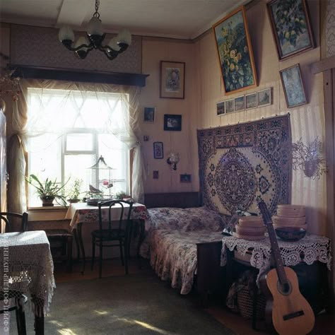 Russian Bedroom, Monochromatic Interior Design, Russian Interiors, Post Soviet, Russian Aesthetic, Old Room, House Room, Dream Rooms, Bedroom Aesthetic