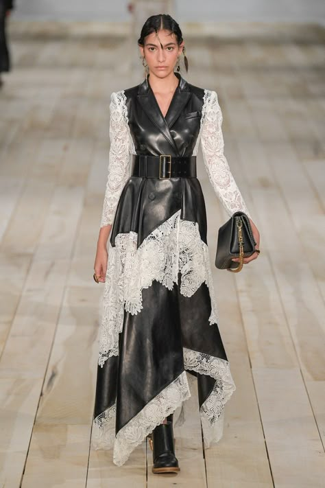 Alexander Mcqueen Spring 2020 Fashion Show | The Impression Alexander Mcqueen 2020, Alexander Mcqueen Fashion Show, Alexander Mcqueen Couture, Alexander Mcqueen Runway, Lace Dress Outfit, Alexander Mcqueen Dress, Fashion Show Themes, Black Leather Dress, Alexander Mcqueen Fashion