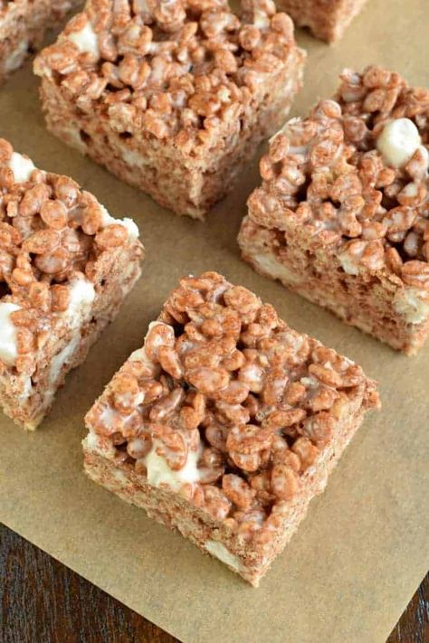 The BEST Rice Krispie Treats Recipe - Shugary Sweets Golden Graham Treats, Easy Marshmallows, Cocoa Krispie Treats, Homemade Rice Krispies Treats, Cocoa Krispies, Chocolate Rice Krispie Treats, Microwave Rice, Recipes Rice, Shugary Sweets