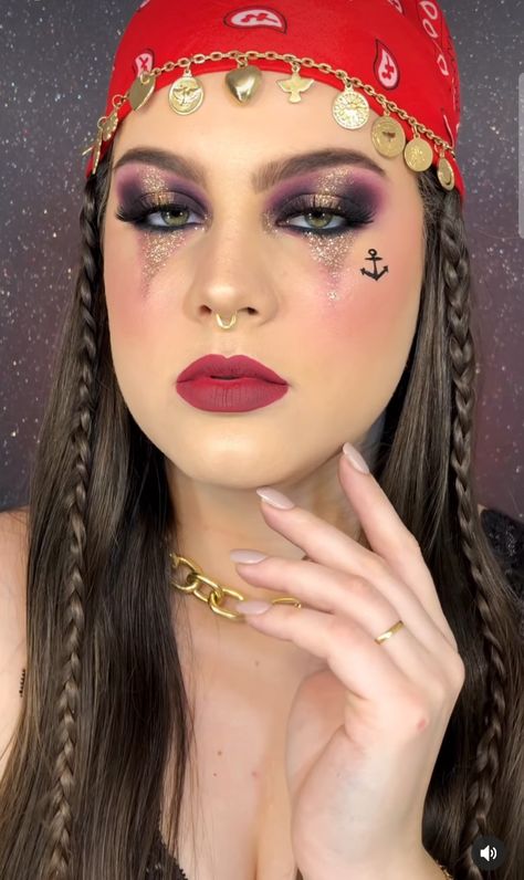 Pirate Themed Makeup, Pirate Glam Makeup, Pirate Queen Makeup, Pirate Makeup Women Easy Tutorial, Lady Pirate Makeup, Pirate Women Makeup, Pirate Face Paint Women, Pirate Inspired Makeup, Make Up Pirate Woman