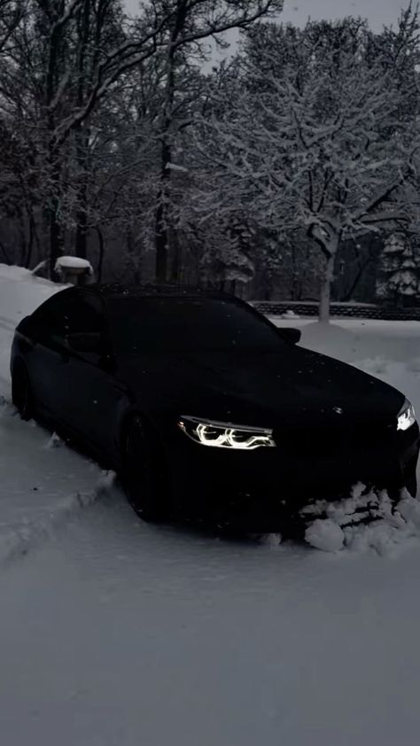 Black Bmw Wallpapers, Bmw Couple, Bmw Rr1000, Bmw Nails, Blacked Out Cars, Bmw M4 Coupe, Black Bmw, Bmw Bike, Bmw Black