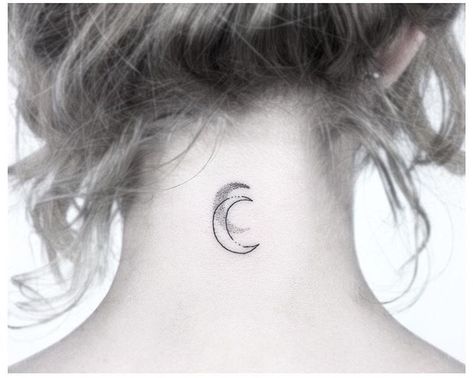 Tattoo Ideas Tumblr, Shadow Tattoo, Tattoo Spots, Tatoo Inspiration, Grunge Tattoo, B Tattoo, Fine Line Tattoos, Piercing Tattoo, Mini Tattoos