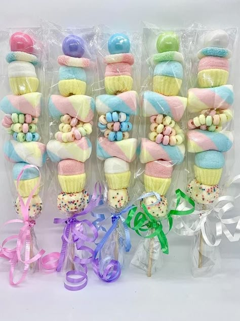 Marshmallow Kabobs, Gummy Candy Kabobs, Butterfly Garden Party, Donut Themed Birthday Party, Candy Kabobs, Candy Bouquet Diy, Candyland Birthday, Paw Patrol Birthday Party, Candy Recipes Homemade