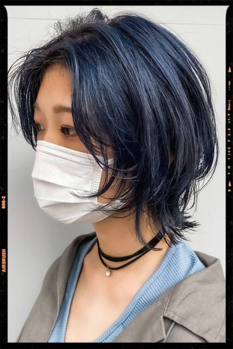 Short Blue Hair, Wolf Cut Hair, Asian Short Hair, Hair Streaks, Hair Inspiration Short, Wolf Cut, Shot Hair Styles, Cut Hair, Short Hair Haircuts