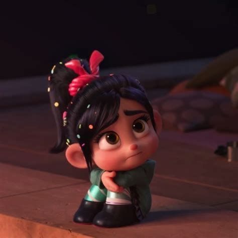 vanellope von schweetz Wreck It Ralph Vanellope, Ralph Vanellope, Vanellope Y Ralph, First Cosplay, Cute Disney Characters, Disney Pixar Characters, Vanellope Von Schweetz, Funny Baby Memes, Disney Icons