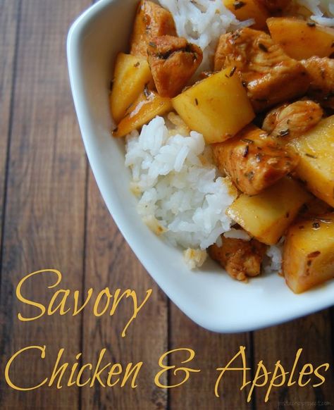 Chicken And Apples, Easy Sangria, Real Food Dinner, Apple Recipes Healthy, Apple Dishes, Apple Chicken, Savory Chicken, One Pan, Apple Recipes